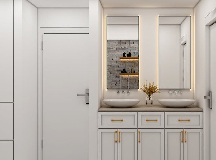 Minimalizm w łazience – 7 pomysłów na nowoczesne funkcjonalne wnętrze